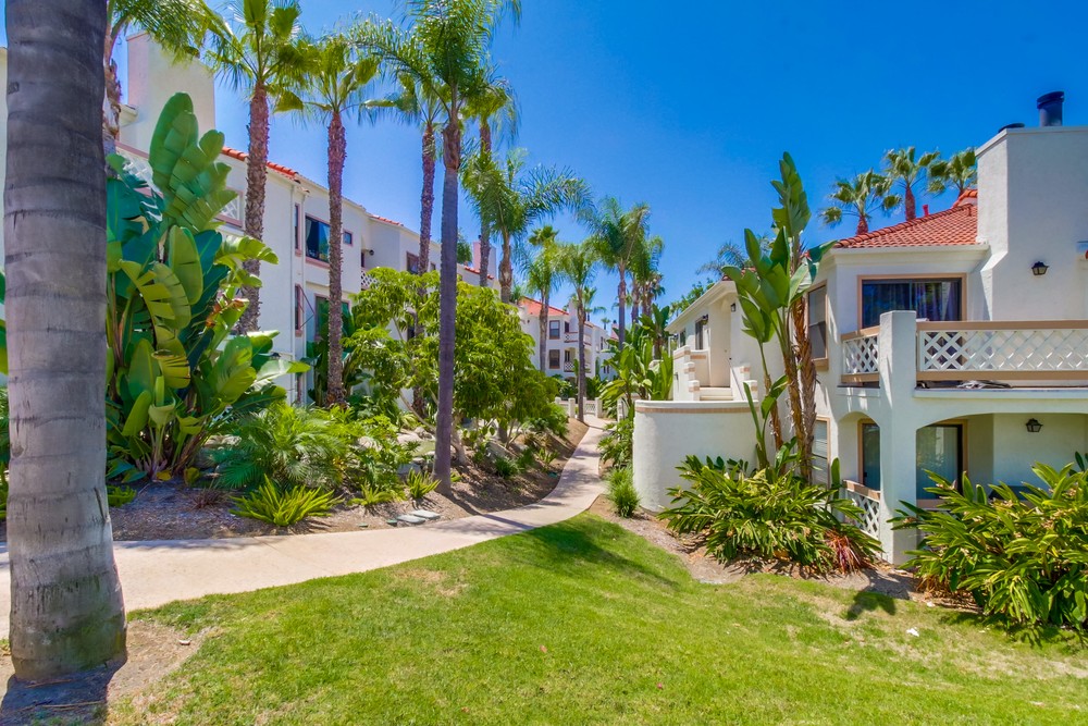 Virtual tour photo 37 of 36 for 9342 Twin Trails Dr #102