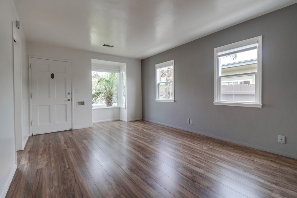 Virtual tour photo 10 of 45 for 935 Opal St