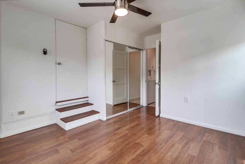 Virtual tour photo 30 of 45 for 935 Opal St
