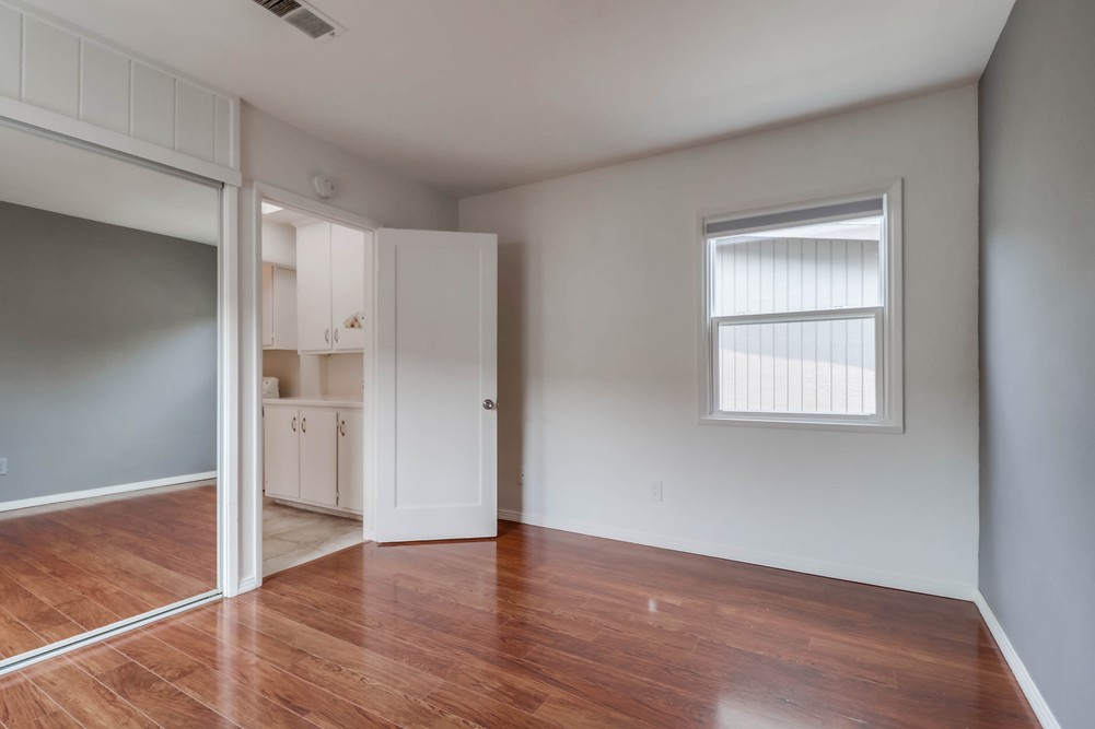 Virtual tour photo 31 of 45 for 935 Opal St