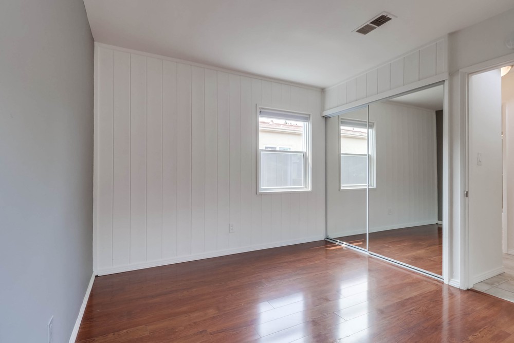 Virtual tour photo 32 of 45 for 935 Opal St