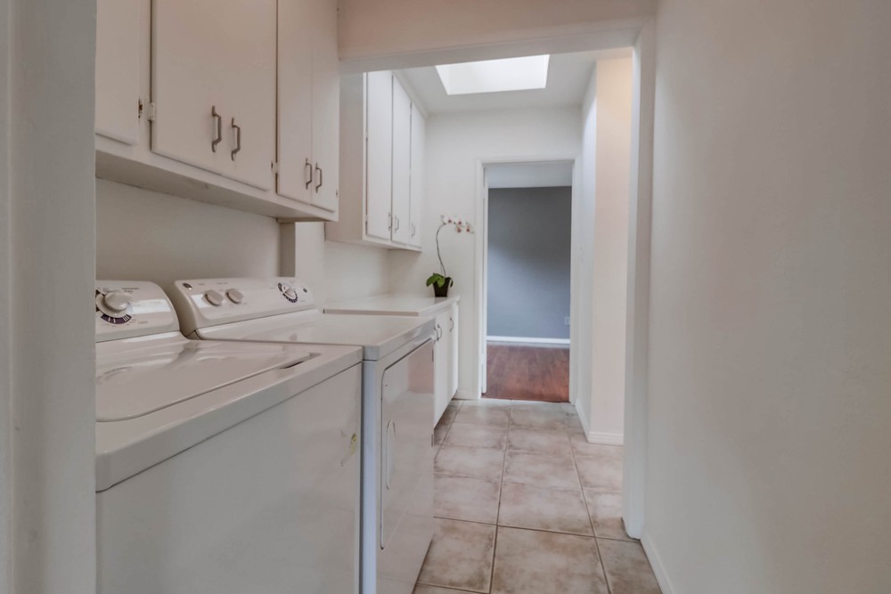 Virtual tour photo 35 of 45 for 935 Opal St