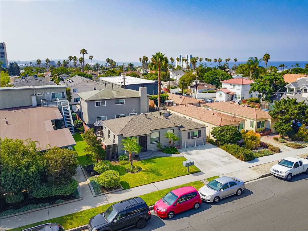 Virtual tour photo 4 of 33 for 935 Opal St