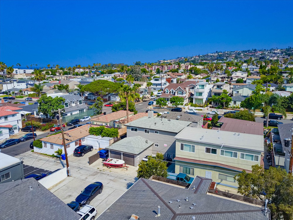 Virtual tour photo 12 of 33 for 935 Opal St