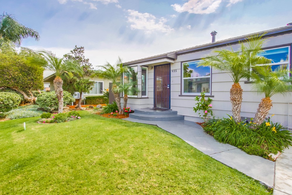Virtual tour photo 4 of 41 for 935 Opal St