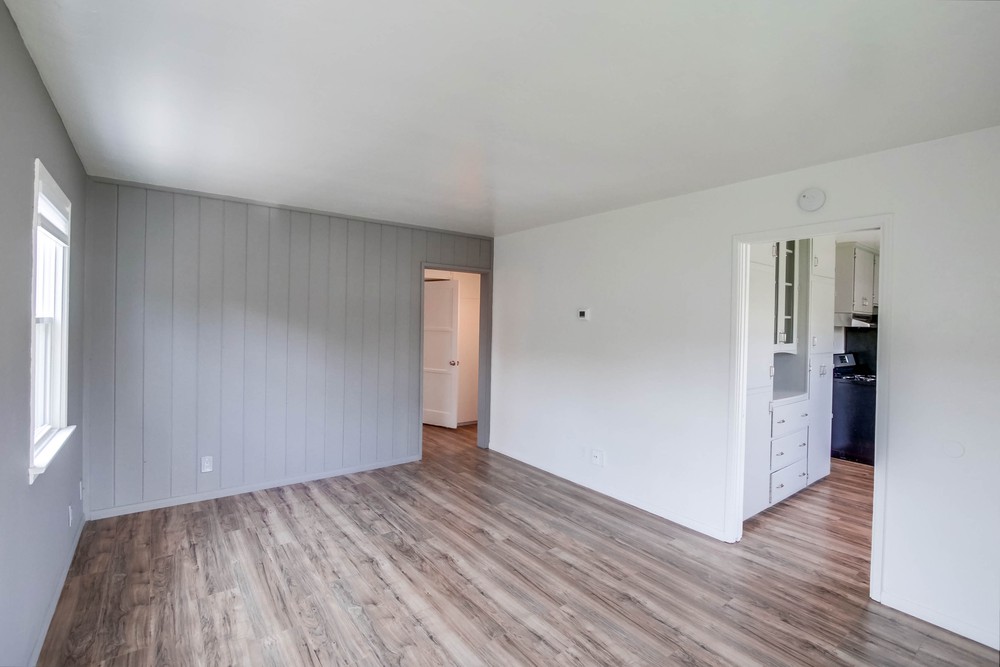 Virtual tour photo 6 of 41 for 935 Opal St