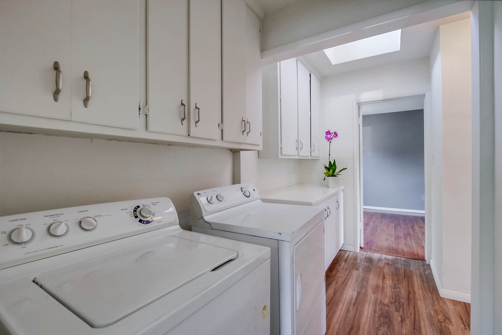 Virtual tour photo 17 of 41 for 935 Opal St