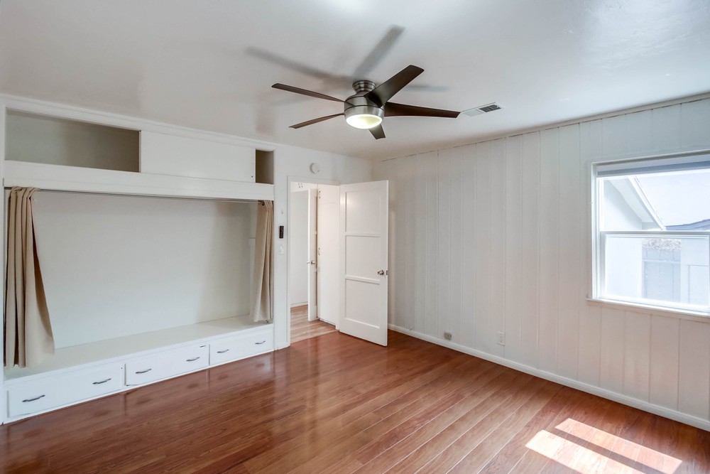 Virtual tour photo 24 of 41 for 935 Opal St