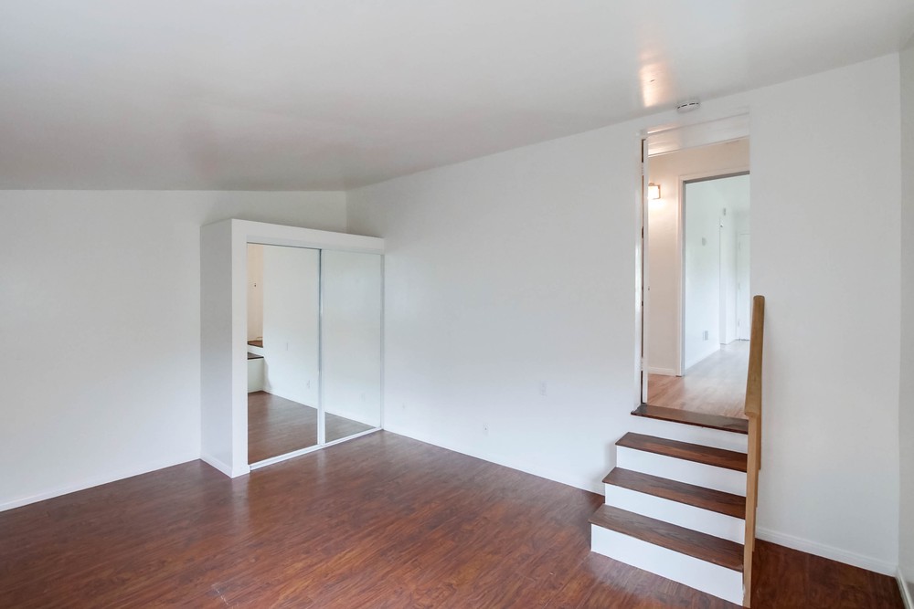 Virtual tour photo 29 of 41 for 935 Opal St