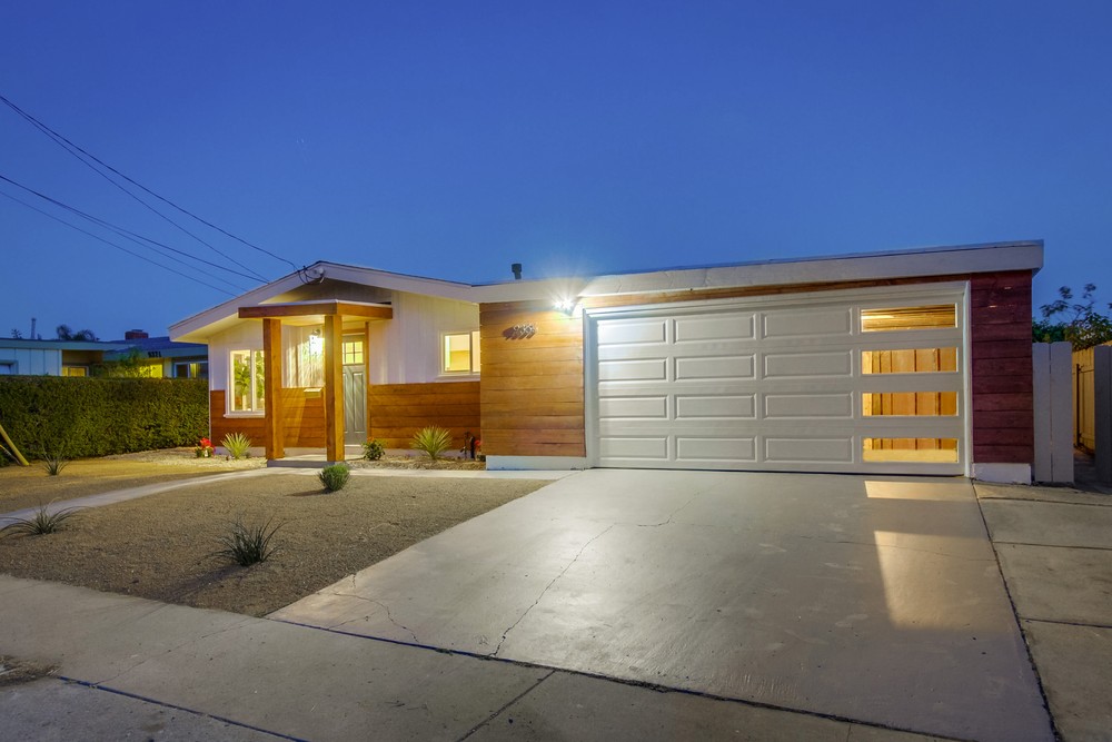 Virtual tour photo 4 of 61 for 9355 Fermi Ave