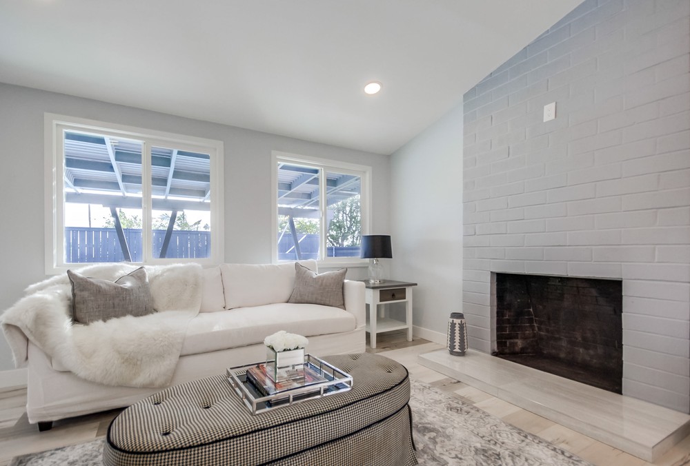 Virtual tour photo 12 of 44 for 9361 Wagner Ave