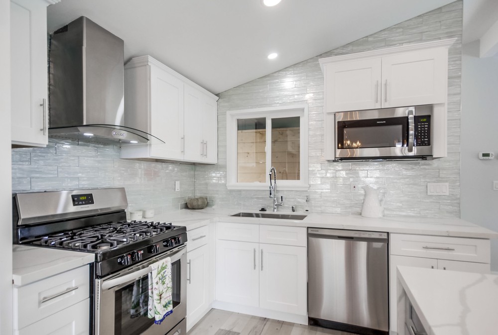 Virtual tour photo 19 of 44 for 9361 Wagner Ave