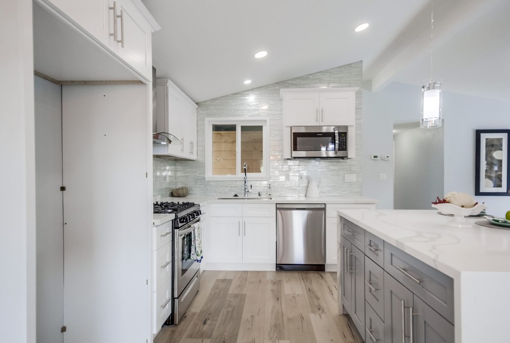 Virtual tour photo 21 of 44 for 9361 Wagner Ave