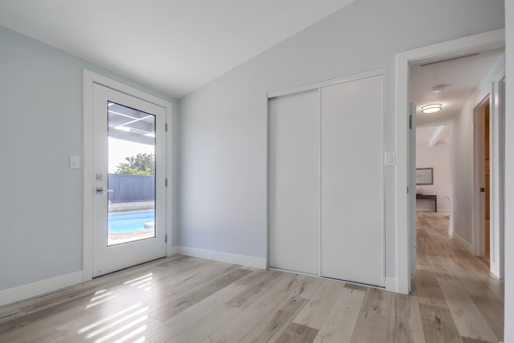Virtual tour photo 32 of 44 for 9361 Wagner Ave