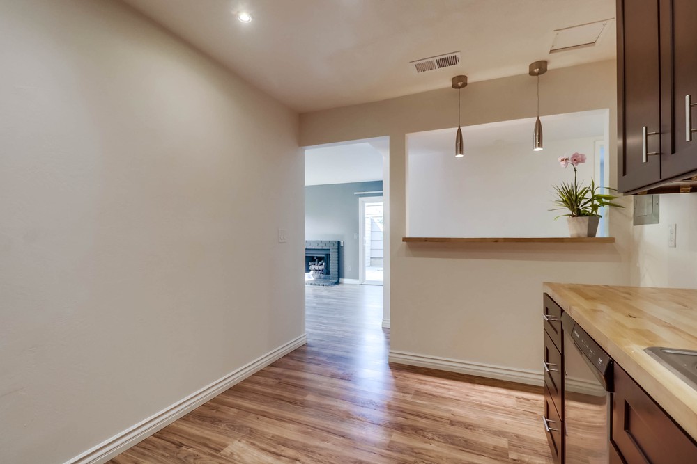 Virtual tour photo 17 of 44 for 937 Opal St