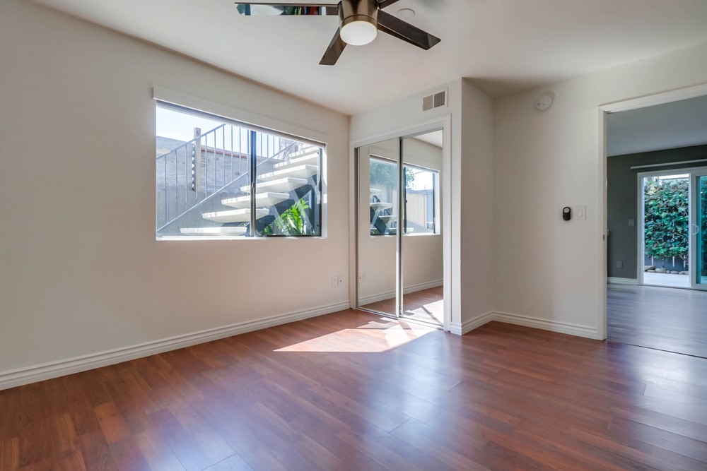 Virtual tour photo 28 of 44 for 937 Opal St