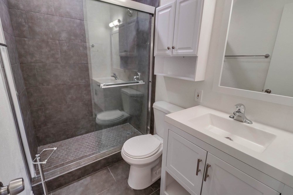 Virtual tour photo 30 of 44 for 937 Opal St