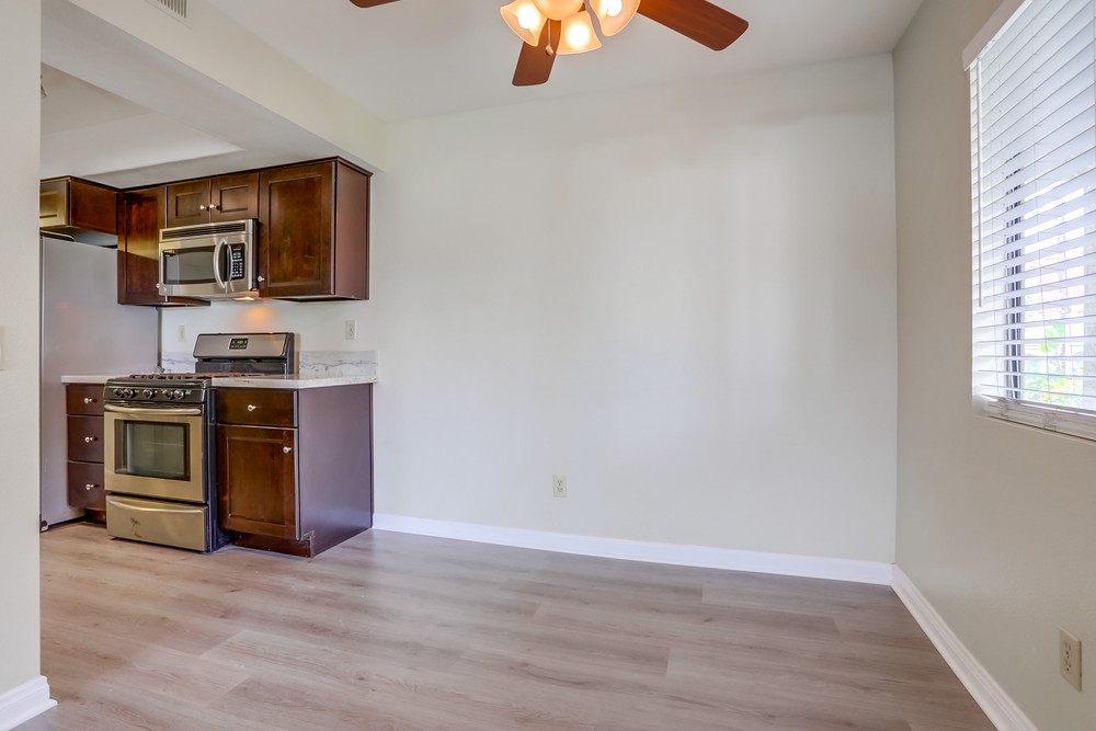 Virtual tour photo 10 of 29 for 9378 Twin Trails Dr UNIT 102