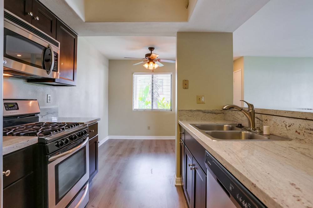 Virtual tour photo 18 of 29 for 9378 Twin Trails Dr UNIT 102