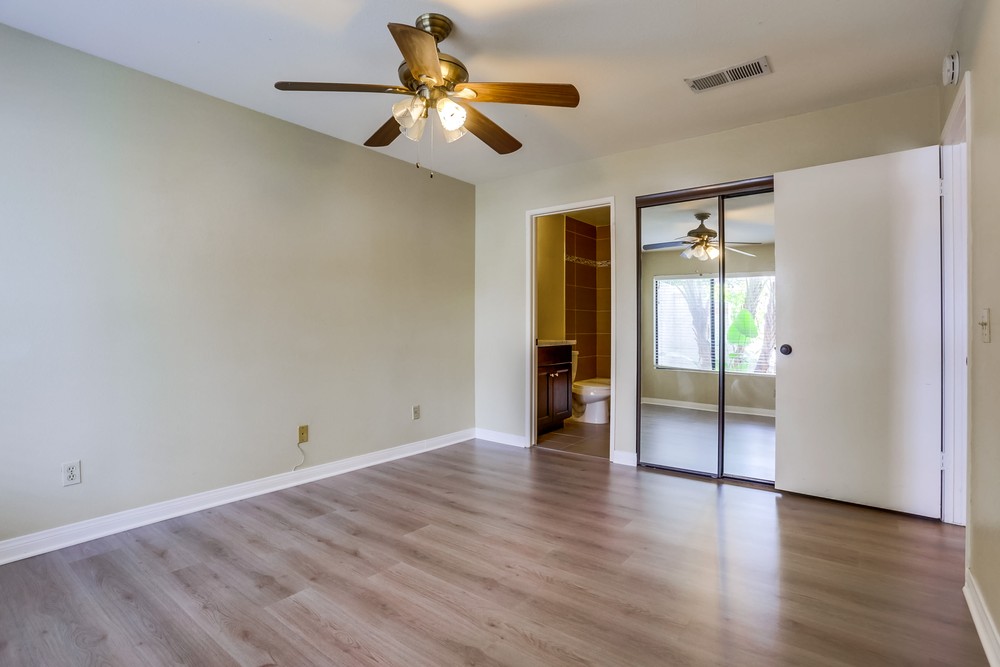 Virtual tour photo 21 of 29 for 9378 Twin Trails Dr UNIT 102