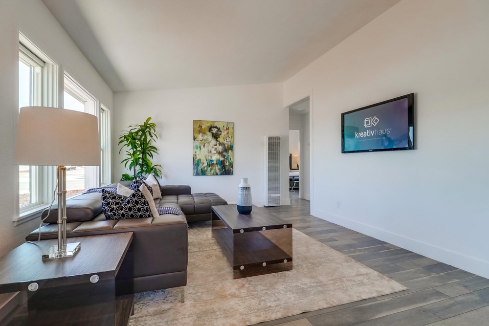 Virtual tour photo 8 of 41 for 938 16th St