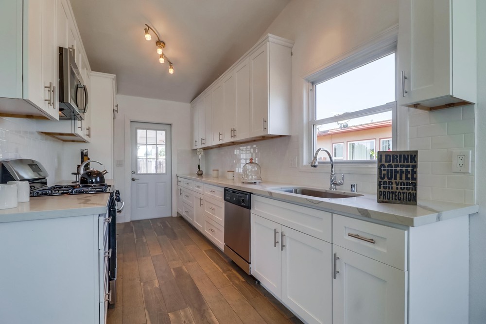 Virtual tour photo 13 of 41 for 938 16th St