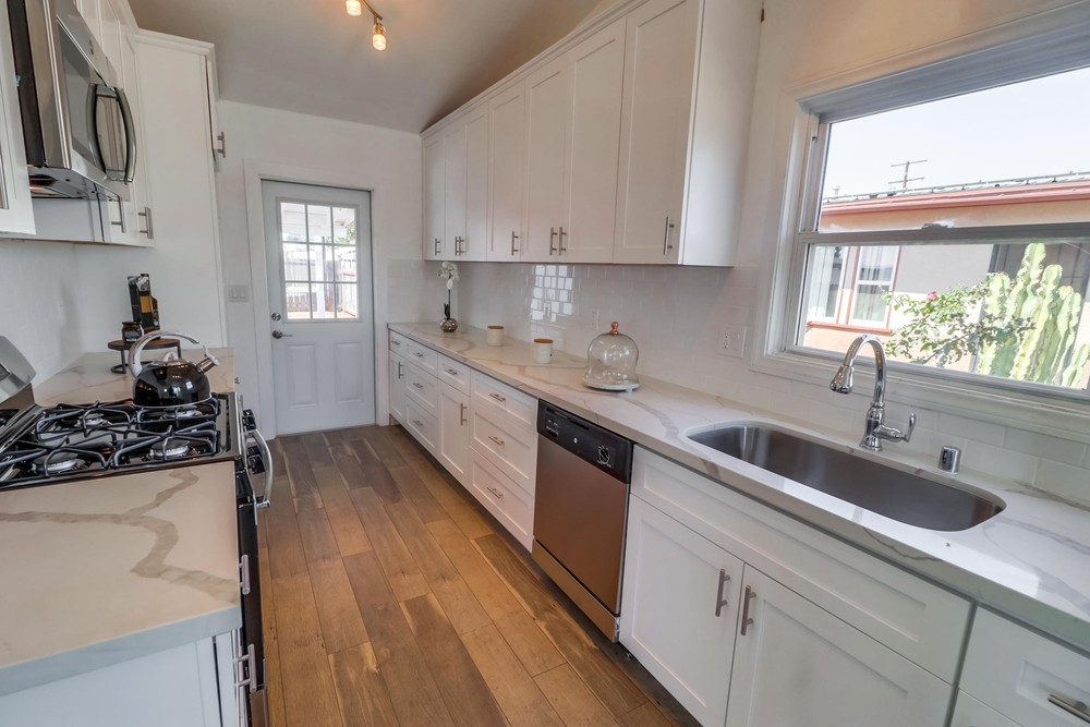 Virtual tour photo 16 of 41 for 938 16th St