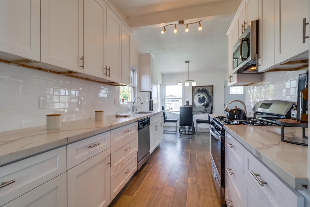 Virtual tour photo 17 of 41 for 938 16th St