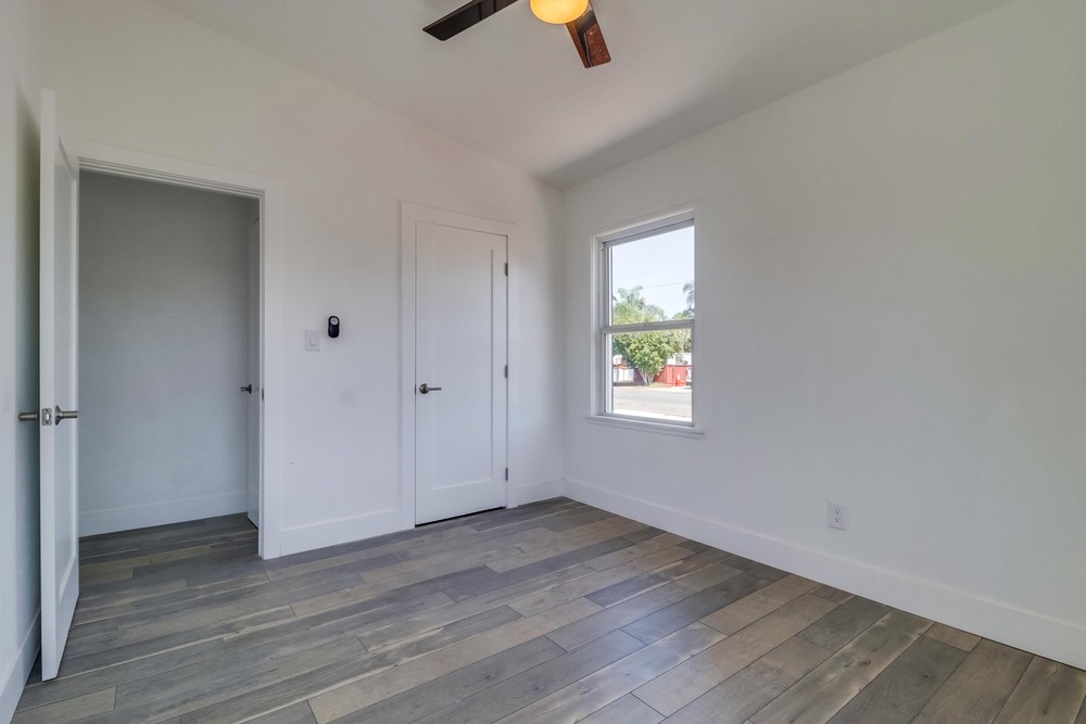 Virtual tour photo 27 of 41 for 938 16th St