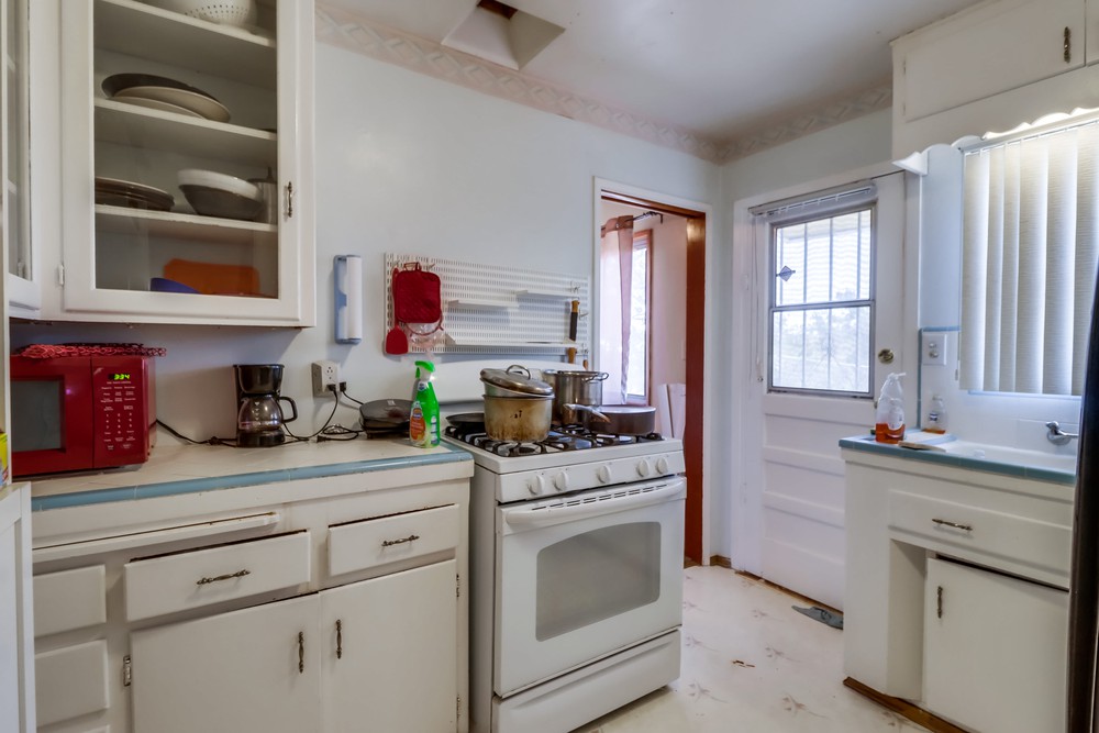 Virtual tour photo 12 of 26 for 938 S 61st St