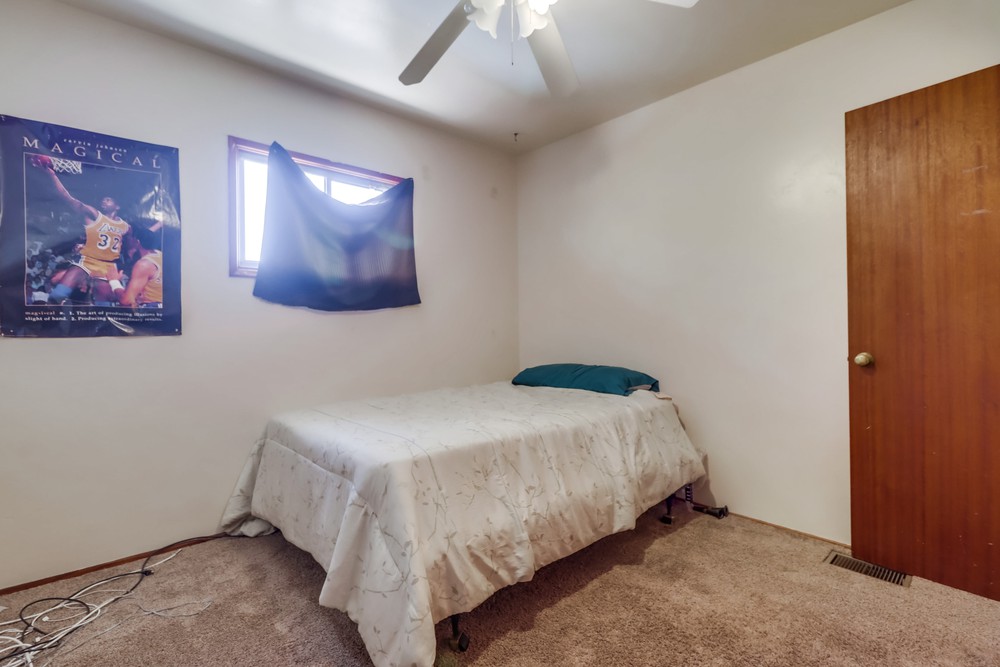 Virtual tour photo 17 of 26 for 938 S 61st St