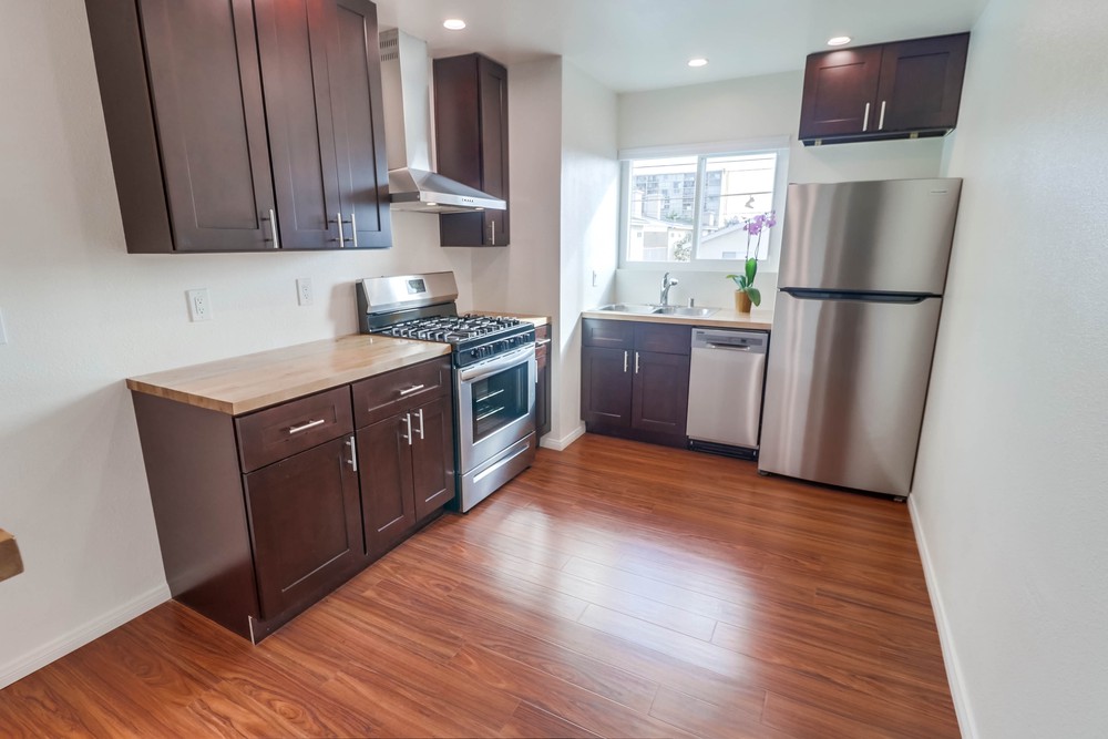 Virtual tour photo 15 of 38 for 939 Opal St