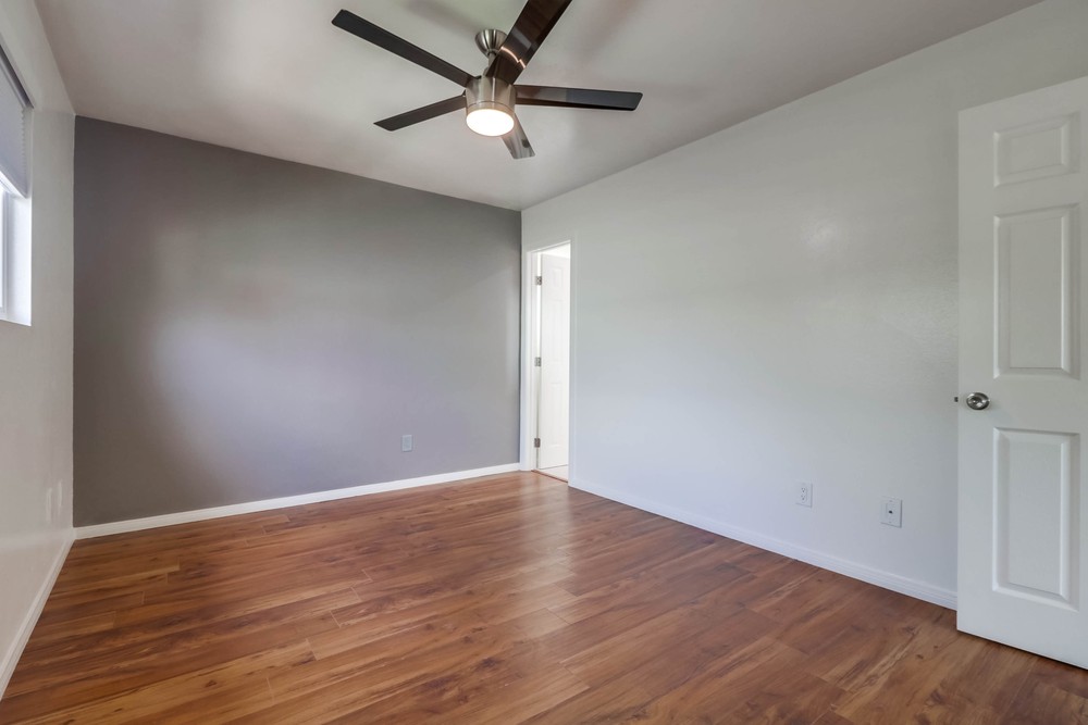 Virtual tour photo 33 of 38 for 939 Opal St