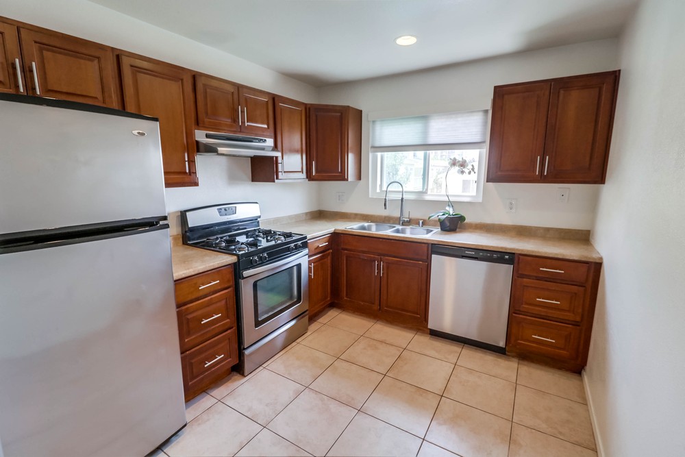 Virtual tour photo 9 of 23 for 939 Opal St