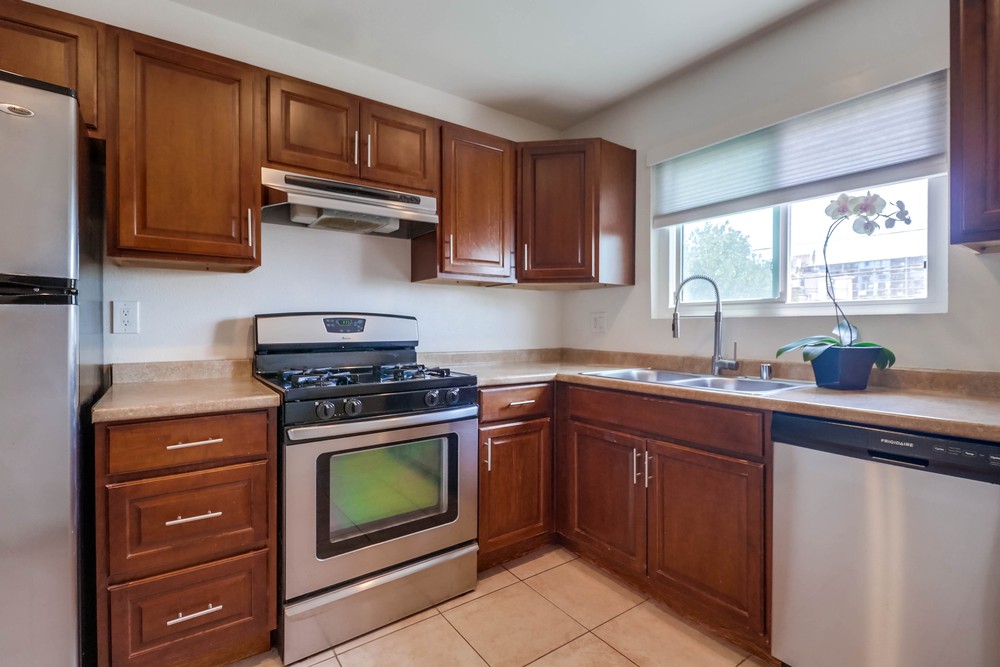 Virtual tour photo 12 of 23 for 939 Opal St