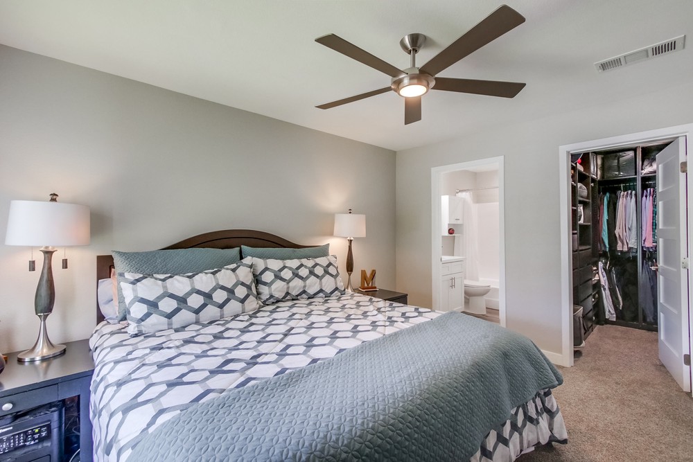 Virtual tour photo 17 of 33 for 9392 Twin Trails Dr #101