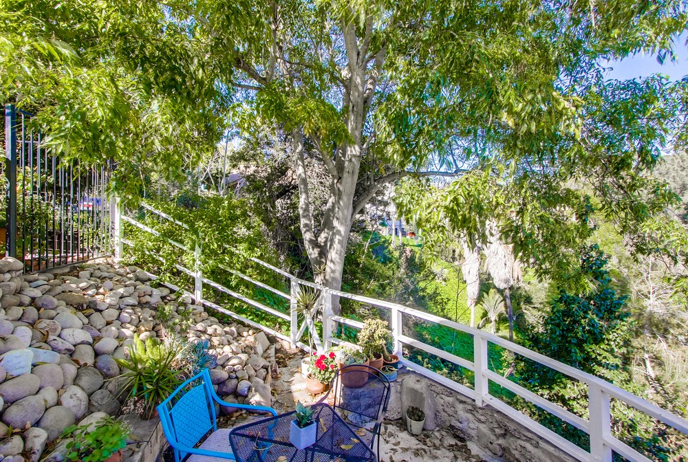 Virtual tour photo 11 of 47 for 940 W Lewis St