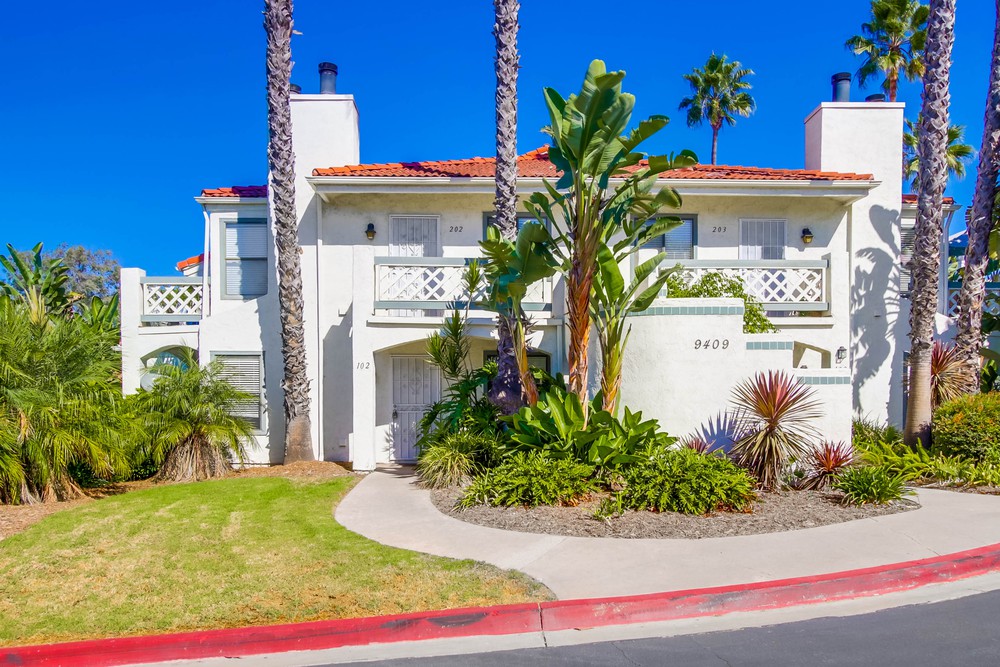 Virtual tour photo 1 of 30 for 9409 Fairgrove Ln