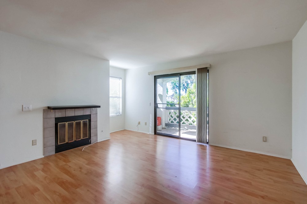 Virtual tour photo 7 of 30 for 9409 Fairgrove Ln