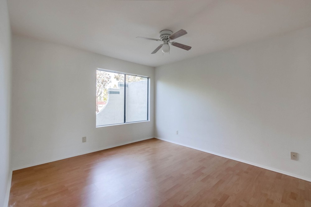 Virtual tour photo 16 of 30 for 9409 Fairgrove Ln