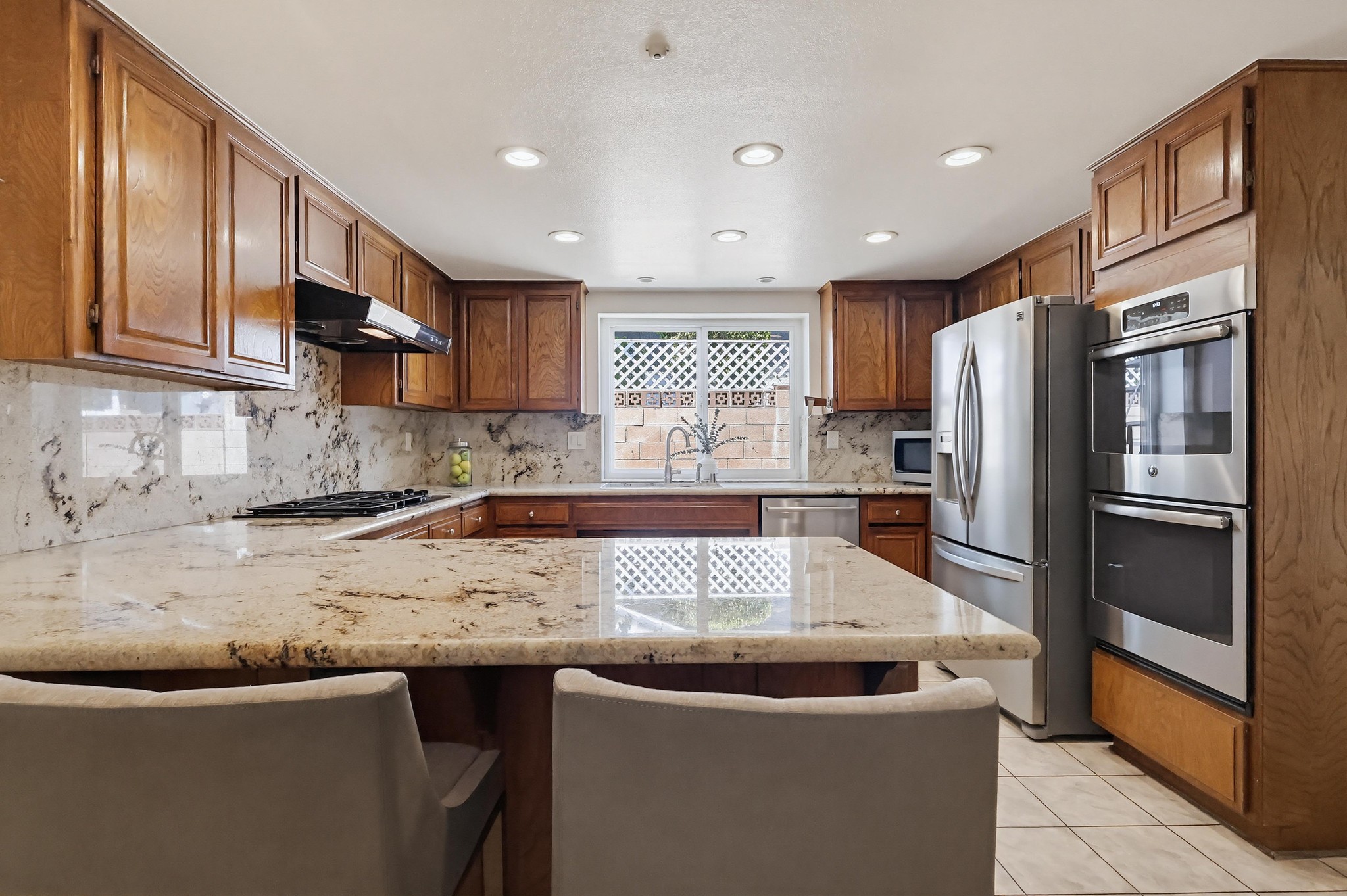 Virtual tour photo 37 of 117 for 9411 Balcom Ave