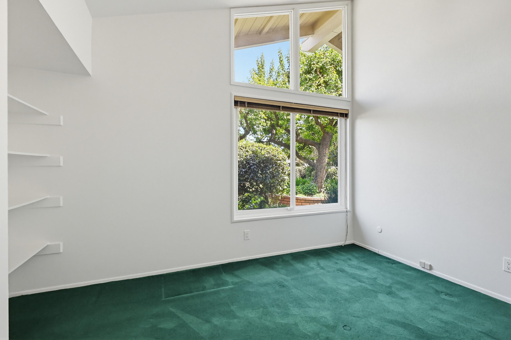 Virtual tour photo 64 of 117 for 9411 Balcom Ave