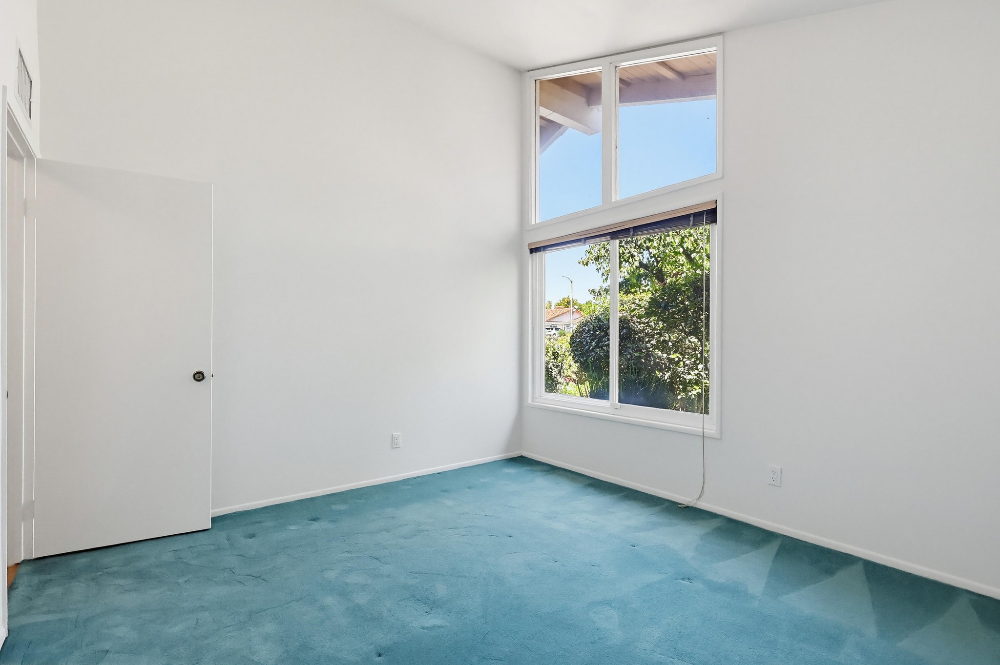 Virtual tour photo 68 of 117 for 9411 Balcom Ave