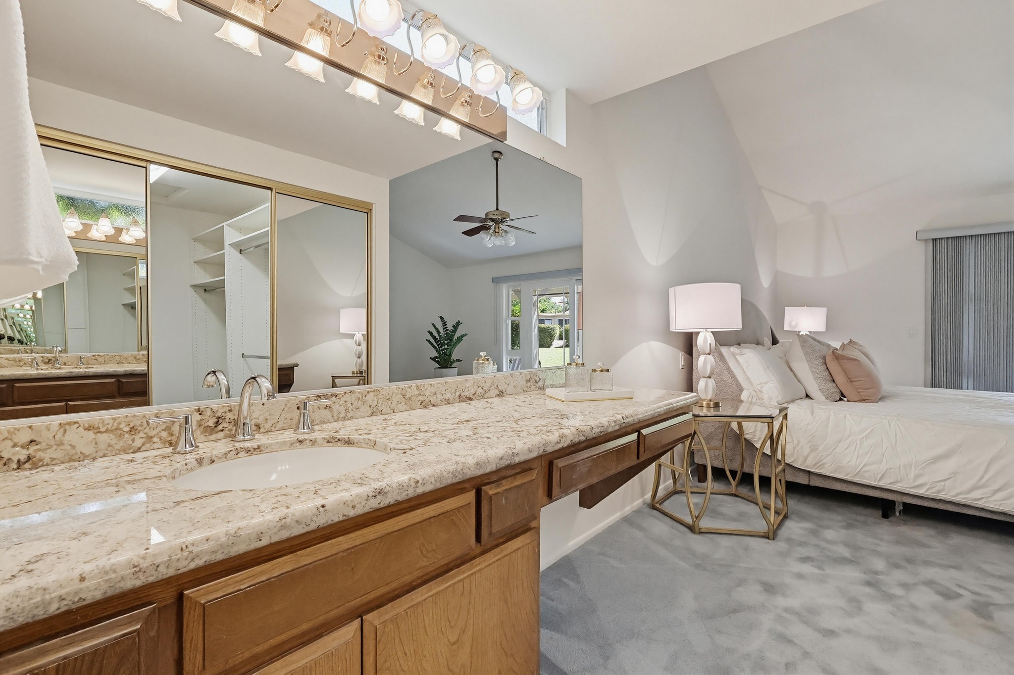 Virtual tour photo 84 of 117 for 9411 Balcom Ave