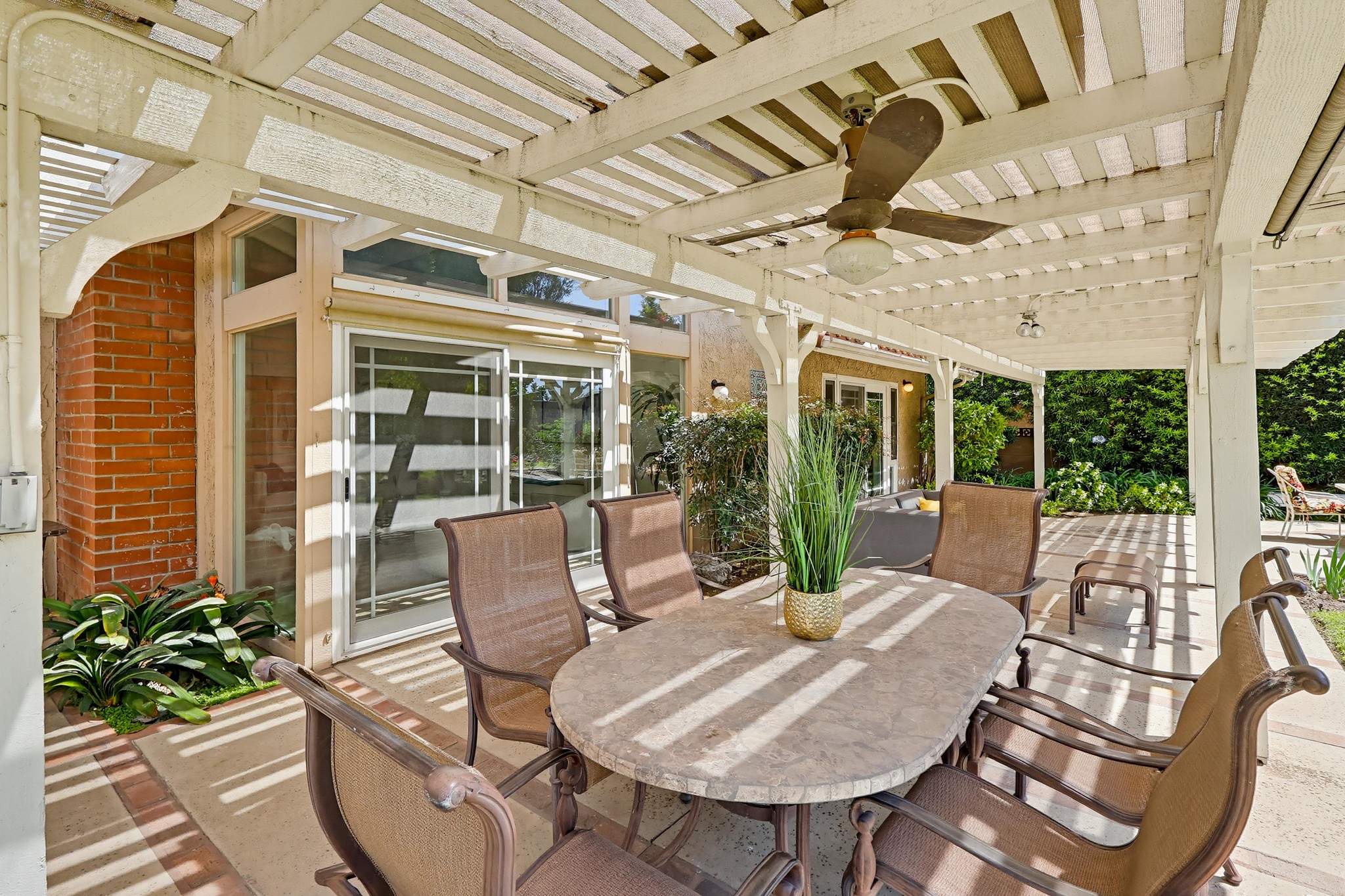 Virtual tour photo 91 of 117 for 9411 Balcom Ave