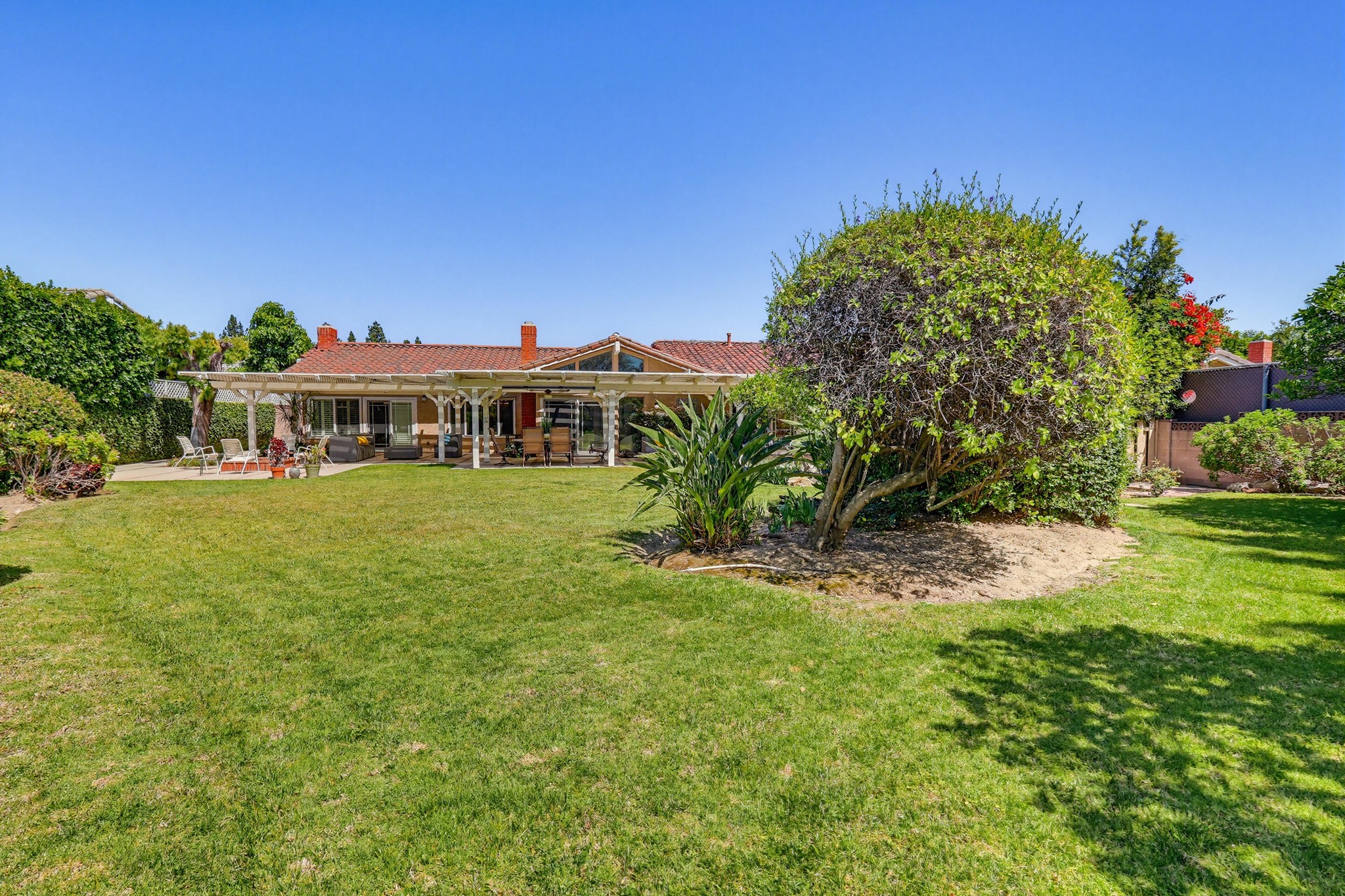 Virtual tour photo 108 of 117 for 9411 Balcom Ave
