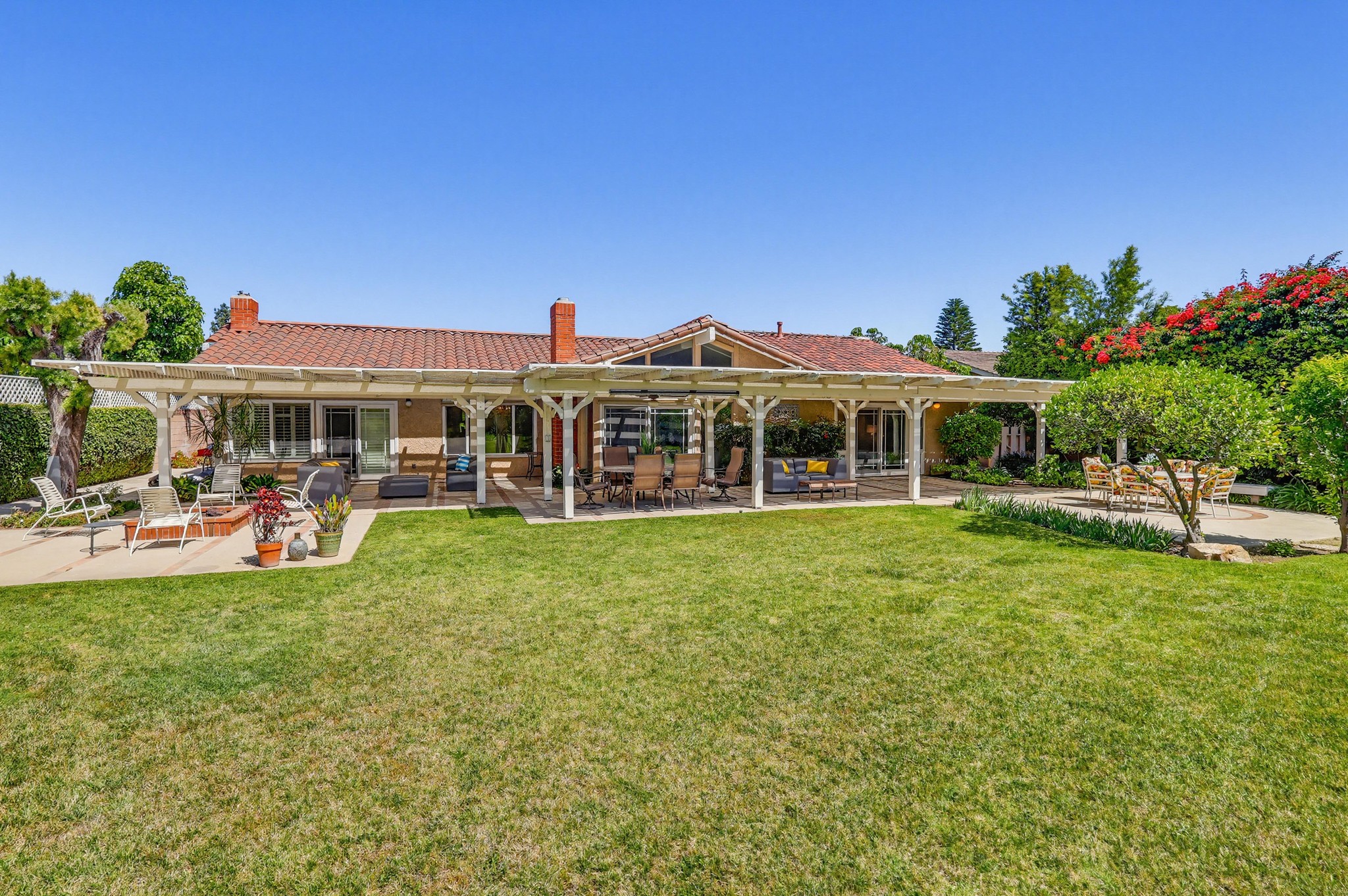 Virtual tour photo 111 of 117 for 9411 Balcom Ave
