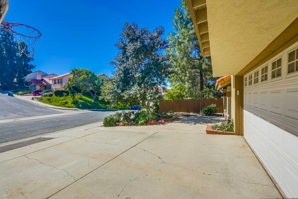 Virtual tour photo 5 of 69 for 9416 Black Hills Ct