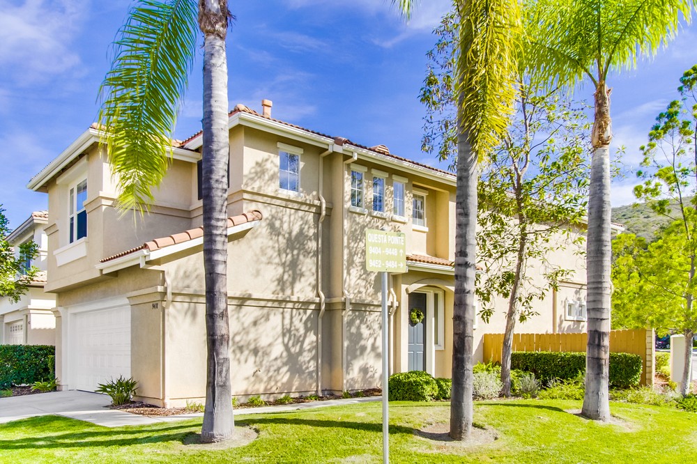 Virtual tour photo 1 of 42 for 9418 Questa Pointe