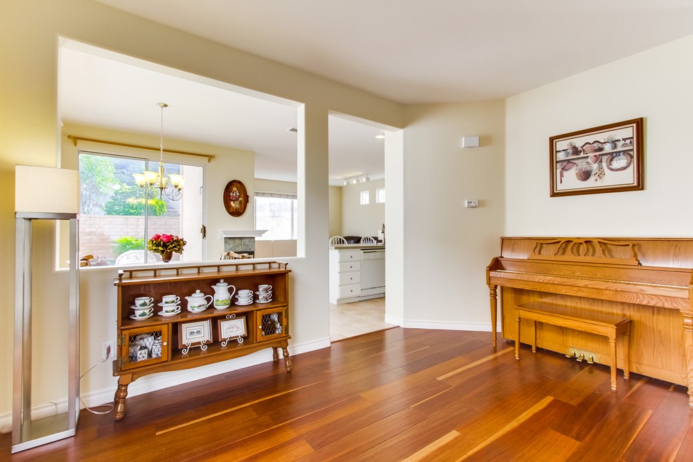Virtual tour photo 10 of 42 for 9418 Questa Pointe